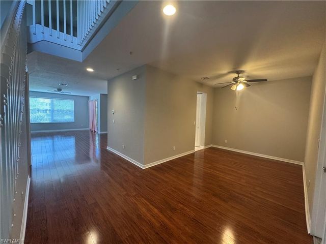 1410 Mariposa CIR 105, Naples, FL 34105