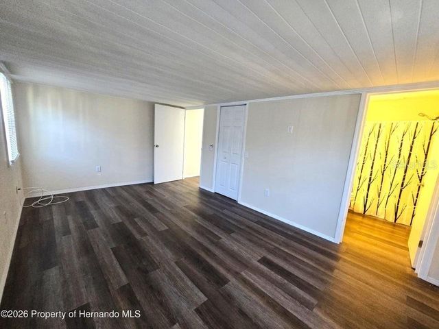 7338 FIRST LOOP AVENUE, Brooksville, FL 34613
