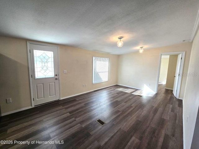 7338 FIRST LOOP AVENUE, Brooksville, FL 34613