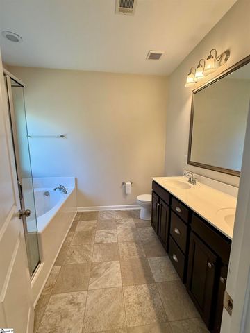 450 Lynnell Way, Moore, SC 29369