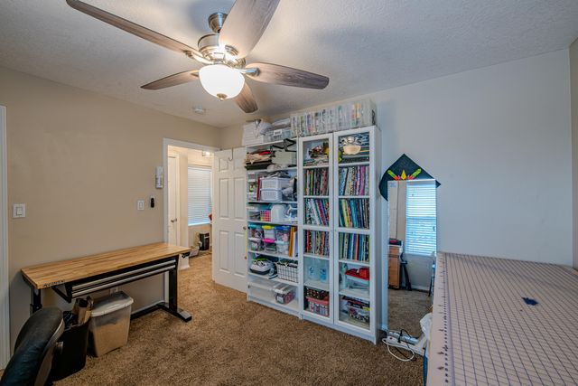 8304 Casa Gris Court NW, Albuquerque, NM 87120