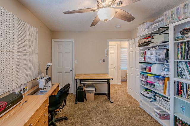 8304 Casa Gris Court NW, Albuquerque, NM 87120