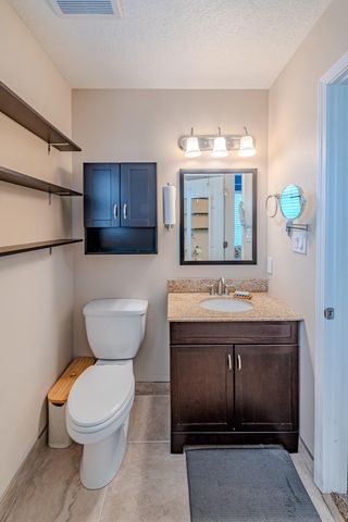 8304 Casa Gris Court NW, Albuquerque, NM 87120