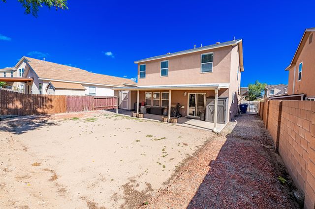 8304 Casa Gris Court NW, Albuquerque, NM 87120