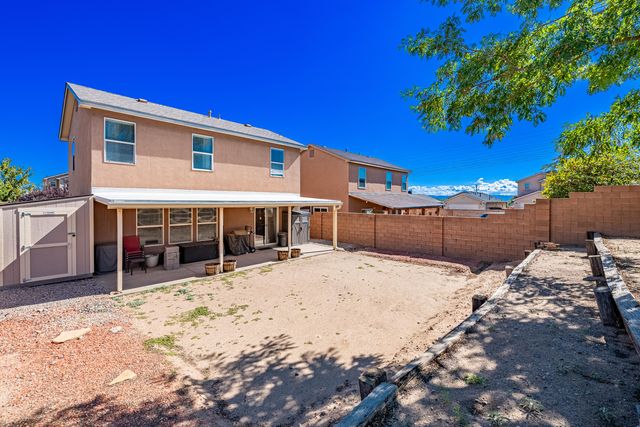 8304 Casa Gris Court NW, Albuquerque, NM 87120