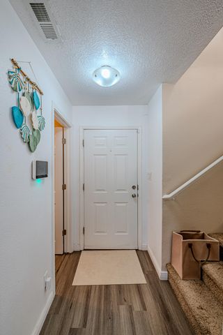 8304 Casa Gris Court NW, Albuquerque, NM 87120