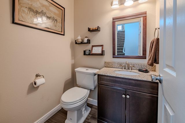 8304 Casa Gris Court NW, Albuquerque, NM 87120