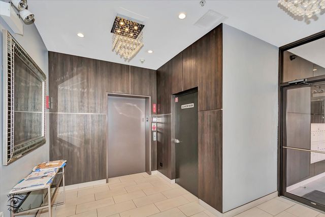 4330 N Neva Avenue 202, Norridge, IL 60706