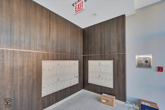 4330 N Neva Avenue 202, Norridge, IL 60706