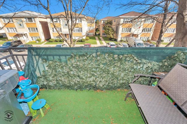 4330 N Neva Avenue 202, Norridge, IL 60706