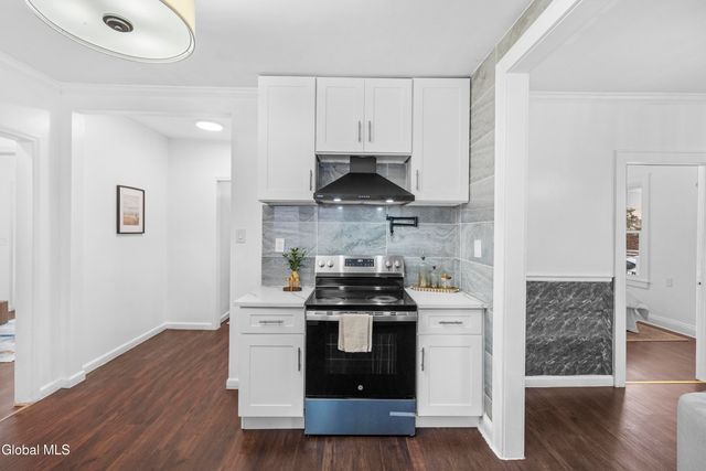 36 Edenburg Avenue, Albany, NY 12203