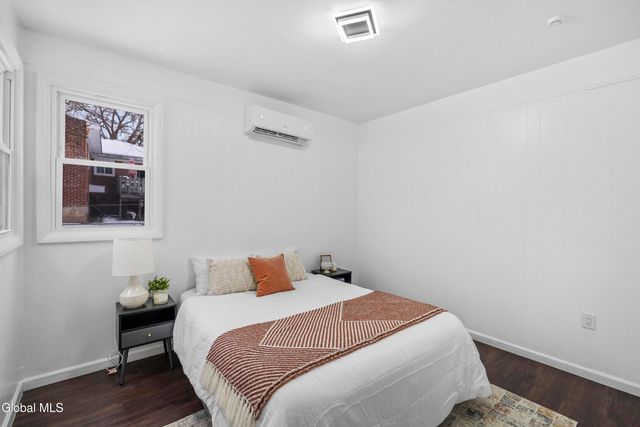 36 Edenburg Avenue, Albany, NY 12203