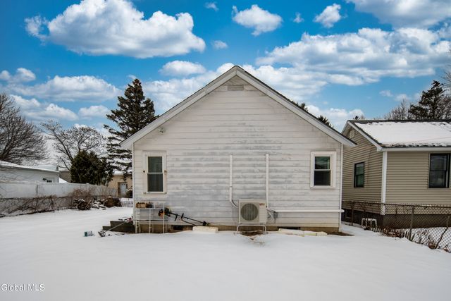 36 Edenburg Avenue, Albany, NY 12203