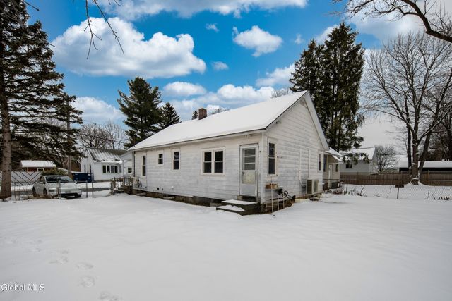 36 Edenburg Avenue, Albany, NY 12203