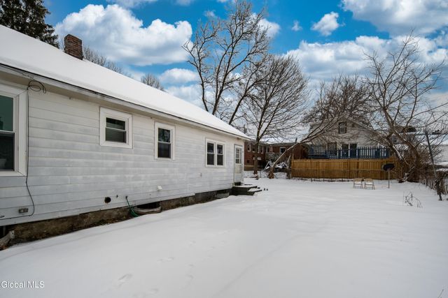 36 Edenburg Avenue, Albany, NY 12203