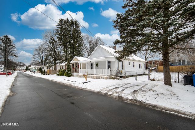 36 Edenburg Avenue, Albany, NY 12203