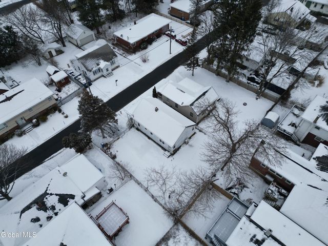 36 Edenburg Avenue, Albany, NY 12203