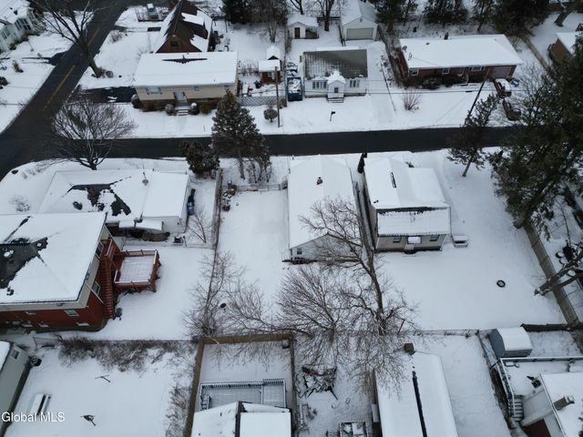 36 Edenburg Avenue, Albany, NY 12203