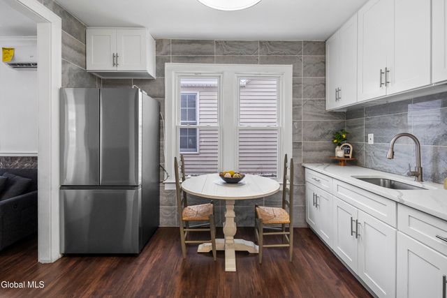 36 Edenburg Avenue, Albany, NY 12203