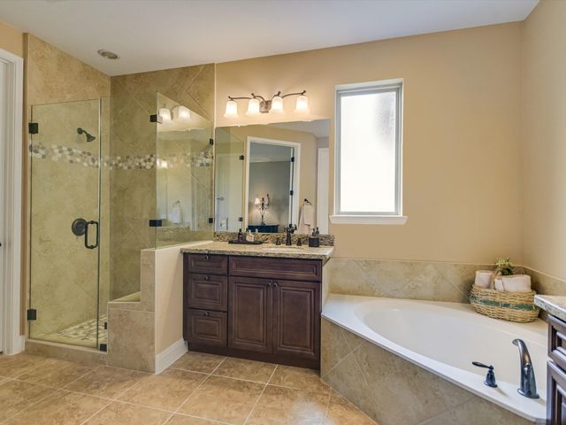 12400 Lostwood CIR, Austin, TX 78748