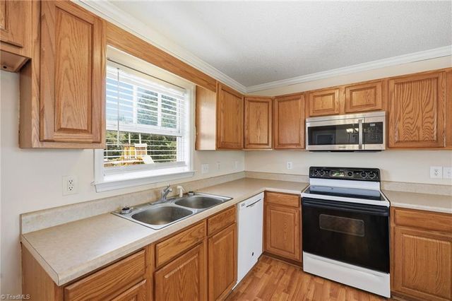 1502 Gibbs Road, Reidsville, NC 27320