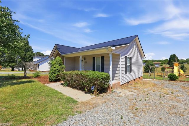 1502 Gibbs Road, Reidsville, NC 27320