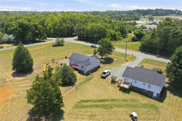 1502 Gibbs Road, Reidsville, NC 27320