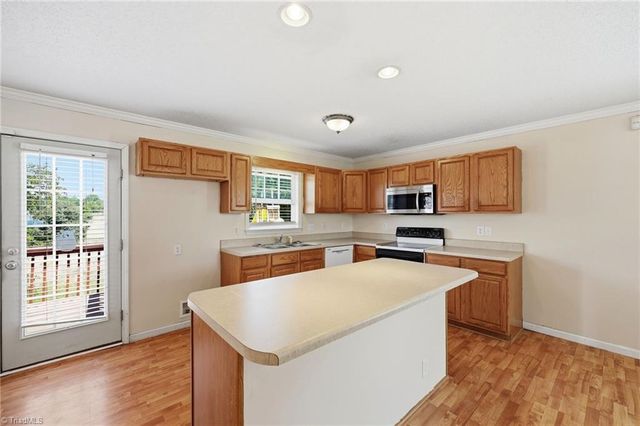 1502 Gibbs Road, Reidsville, NC 27320