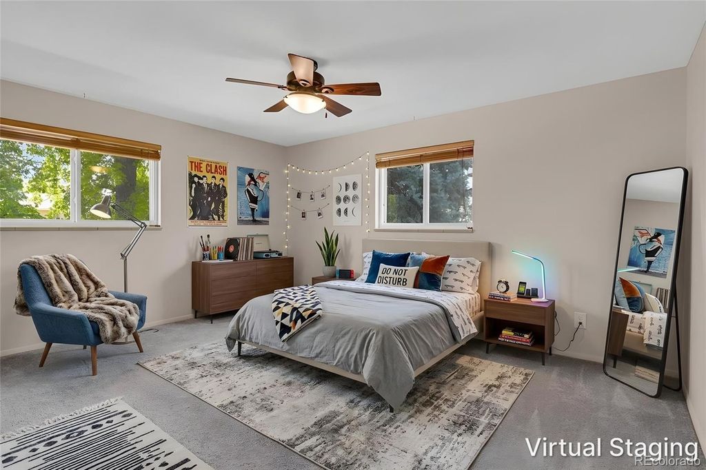 Image 22 of property listing at 1455 W Hinsdale Drive, Littleton, CO 80120