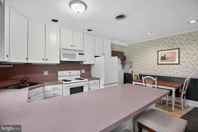 11005 POPLAR DR, Lusby, MD 20657