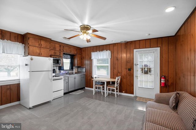11005 POPLAR DR, Lusby, MD 20657