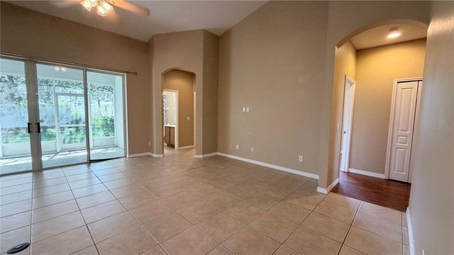 691 ERROL PARKWAY, Apopka, FL 32712