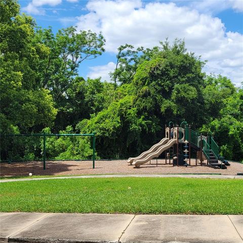 691 ERROL PARKWAY, Apopka, FL 32712