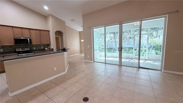 691 ERROL PARKWAY, Apopka, FL 32712