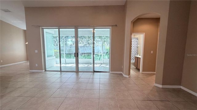 691 ERROL PARKWAY, Apopka, FL 32712