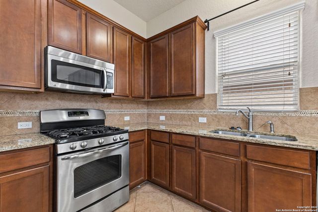 12114 CARSON CV, San Antonio, TX 78253