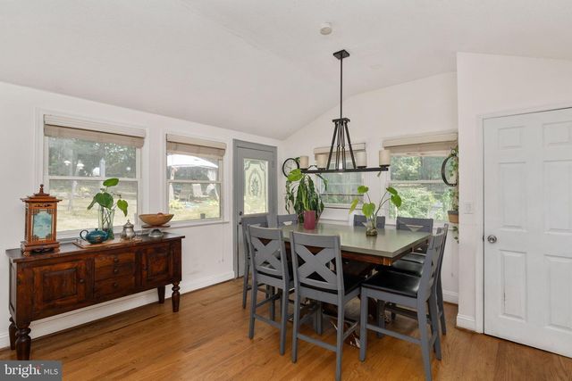 10212 STRATFORD AVE, Fairfax, VA 22030