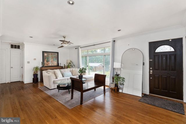 10212 STRATFORD AVE, Fairfax, VA 22030