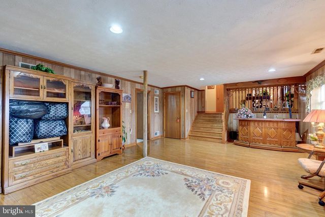 1201 UNIONTOWN RD, Westminster, MD 21158