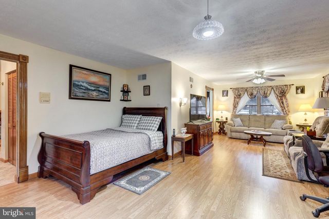 1201 UNIONTOWN RD, Westminster, MD 21158