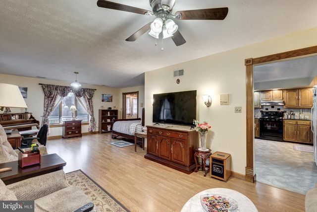 1201 UNIONTOWN RD, Westminster, MD 21158