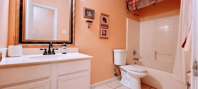 8733 Polo Drive, Fort Worth, TX 76123