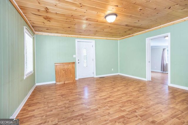 65 Lucille Avenue, Ellijay, GA 30540