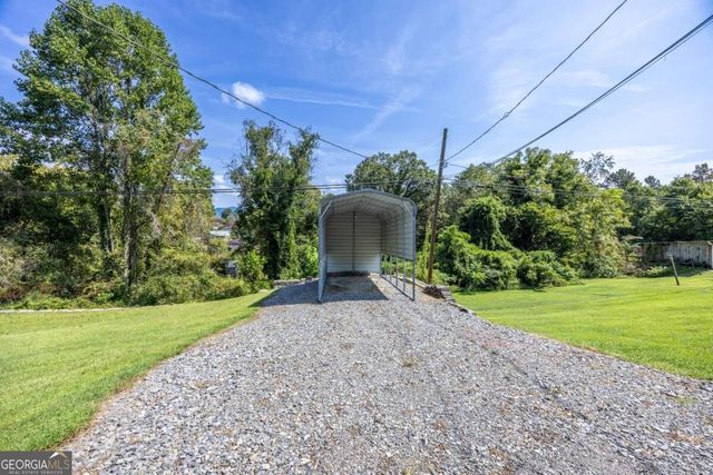 65 Lucille Avenue, Ellijay, GA 30540