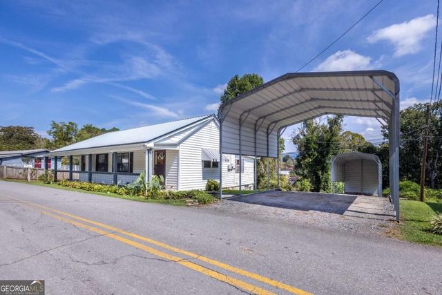 65 Lucille Avenue, Ellijay, GA 30540