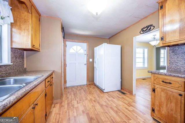 65 Lucille Avenue, Ellijay, GA 30540
