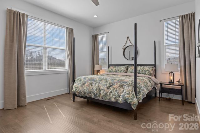 112 Meadow Breeze Road, Arden, NC 28704