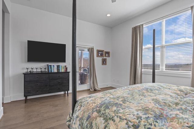 112 Meadow Breeze Road, Arden, NC 28704