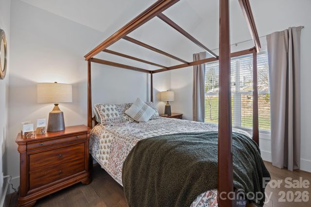 112 Meadow Breeze Road, Arden, NC 28704