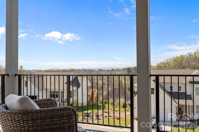 112 Meadow Breeze Road, Arden, NC 28704